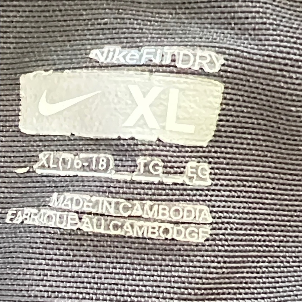 Nike Racerback Tank Size XL - Picture 5 of 6